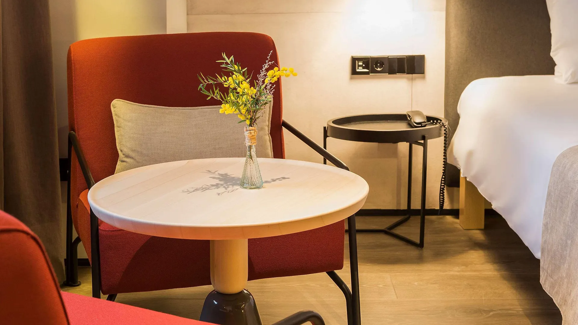 **** Hotel Novotel Sevilla Spanien
